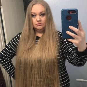 Meet your Posher, Abbie